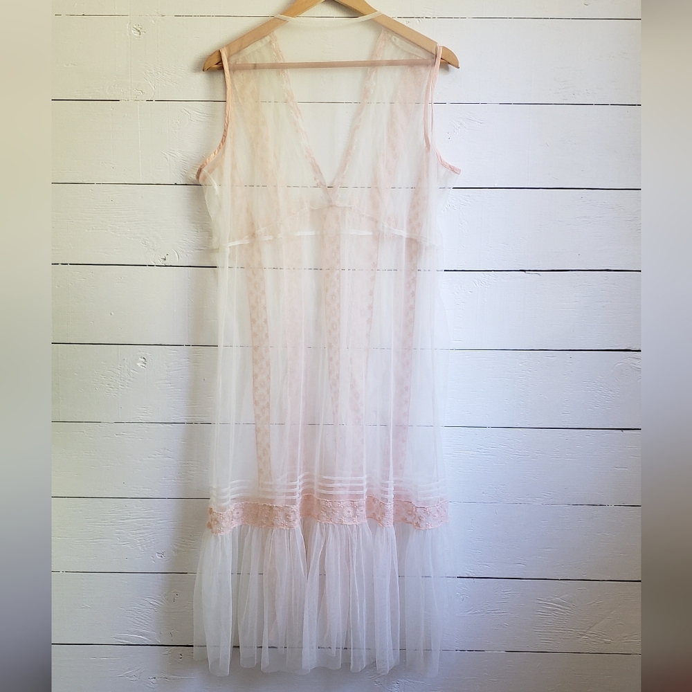 Sheer Dress White Tulle with Blush Crochet Size 1X Ethereal - Picture 2 of 8
